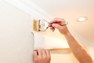 Pose de papier peint à Bergbieten — revêtements muraux et toiles de verre